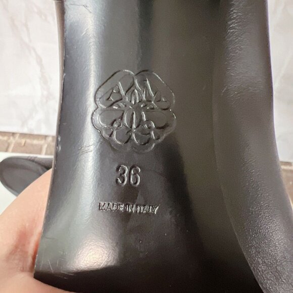 Alexander McQueen Biker Zipper Heeled Ankle Boots Black Leather EU 36 US 6 $1790 - Picture 13 of 13